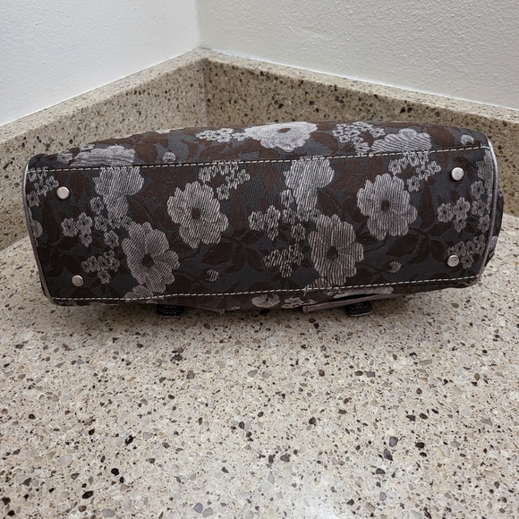 helen welsh brocade floral baguette bag - Picture 5 of 11